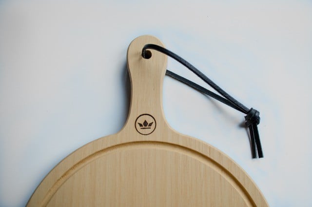 Dishwasher Safe Cutting Board, Round Medium, Triplo